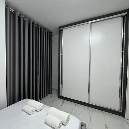 דירה Golden Seaview Two Bedroom *
