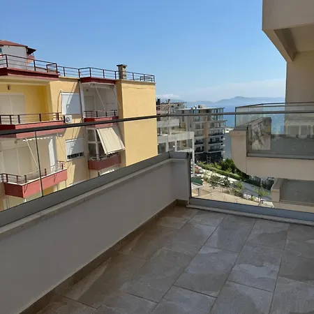 Golden Seaview Two Bedroom * Sarandë