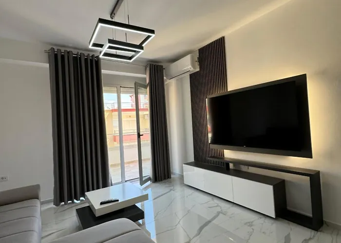 Golden Seaview Two Bedroom *