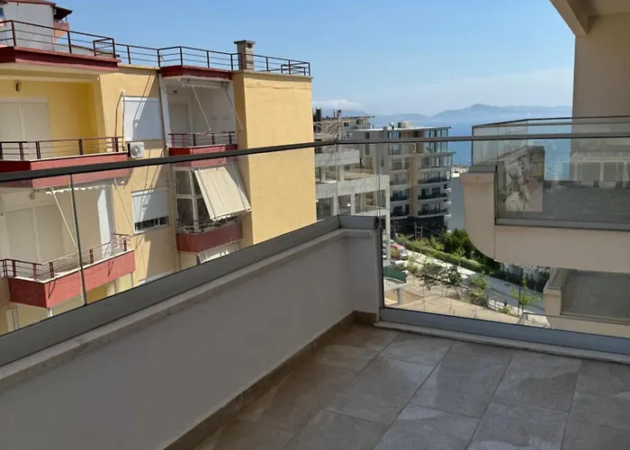 Golden Seaview Two Bedroom * Sarandë